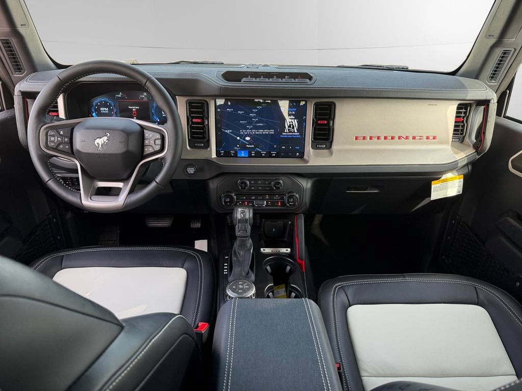 New 2026 Ford Bronco Outer Banks w/ Sasquatch Package AWD/4WD image 10