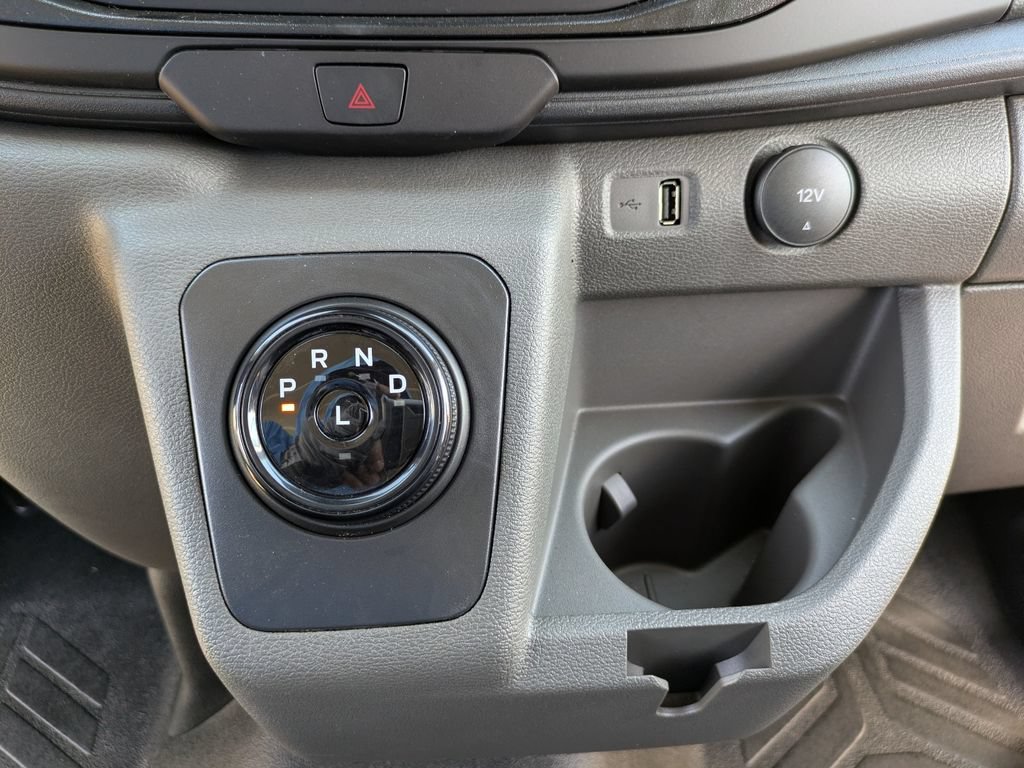 New 2025 Ford E-Transit Low Roof w/ Electrician Trade Package RWD image 19