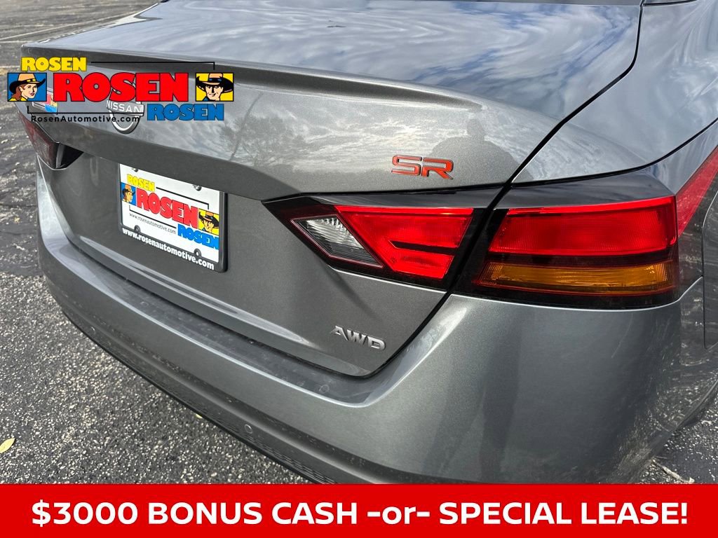 New 2025 Nissan Altima 2.5 SR w/ SR Premium Package image 34
