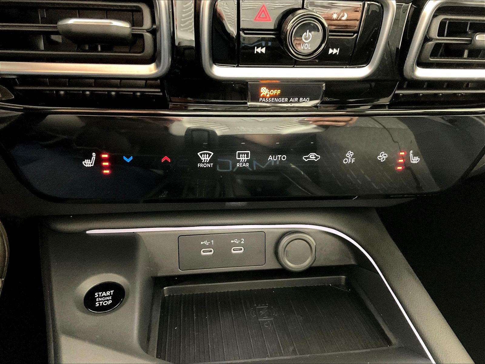 Certified 2026 Nissan Sentra SV w/ SV Convenience Package FWD image 35