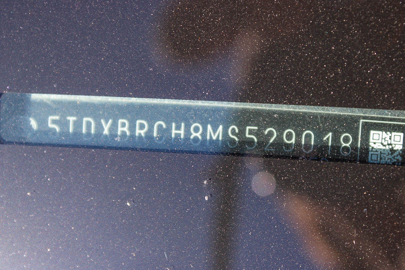 Used 2021 Toyota Highlander Limited image 2