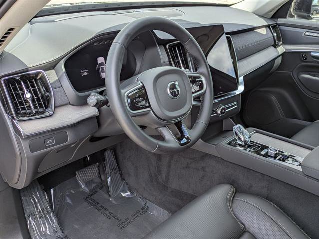 Used 2025 Volvo XC90 B6 Ultra w/ Protection Package Premier image 12