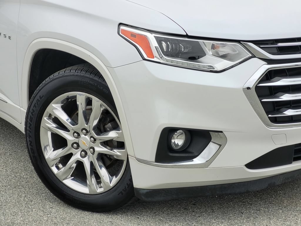 Used 2019 Chevrolet Traverse High Country w/ LPO, Floor Liner Package AWD/4WD image 9