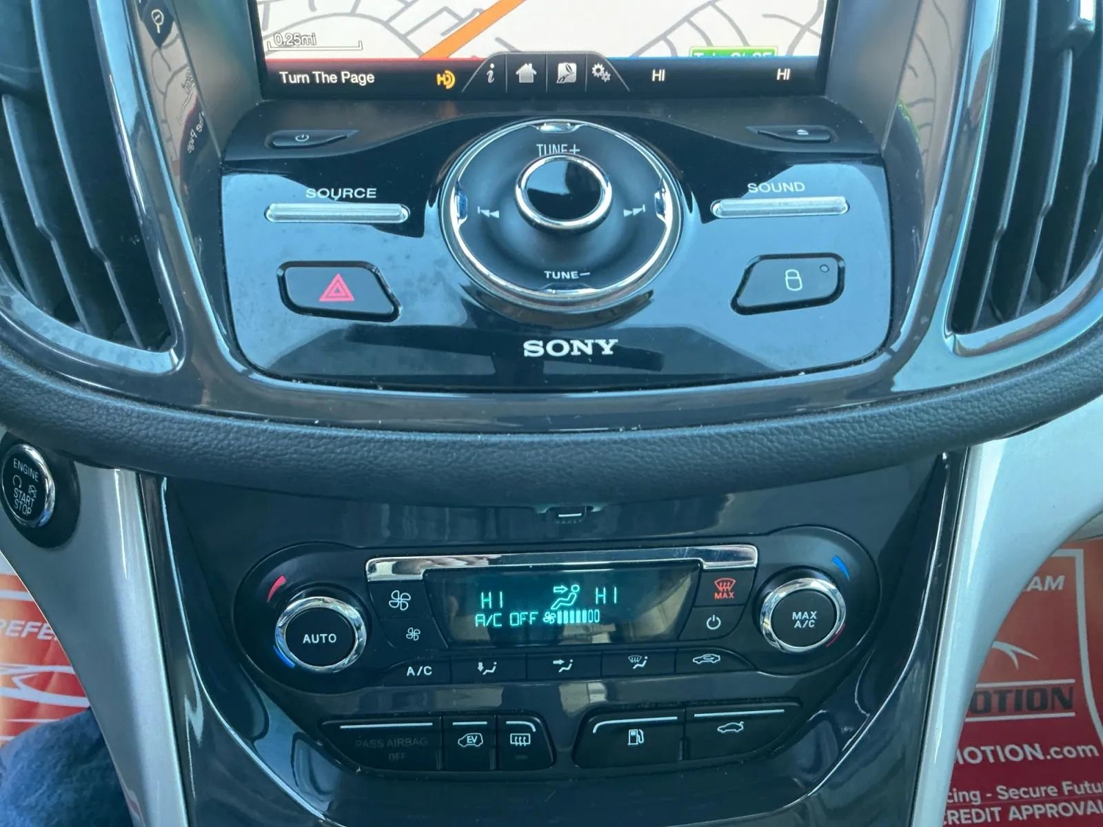 Used 2013 Ford C-MAX Energi SEL image 32