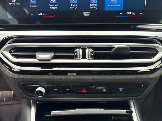 Used 2023 BMW M2 image 22