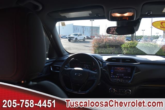 Certified 2022 Chevrolet TrailBlazer RS w/ Convenience Package FWD image 24