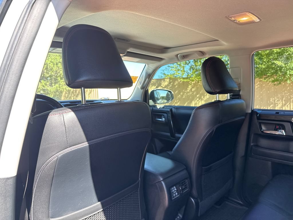 Used 2024 Toyota 4Runner TRD Off-Road Premium w/ Moonroof Package AWD/4WD image 24