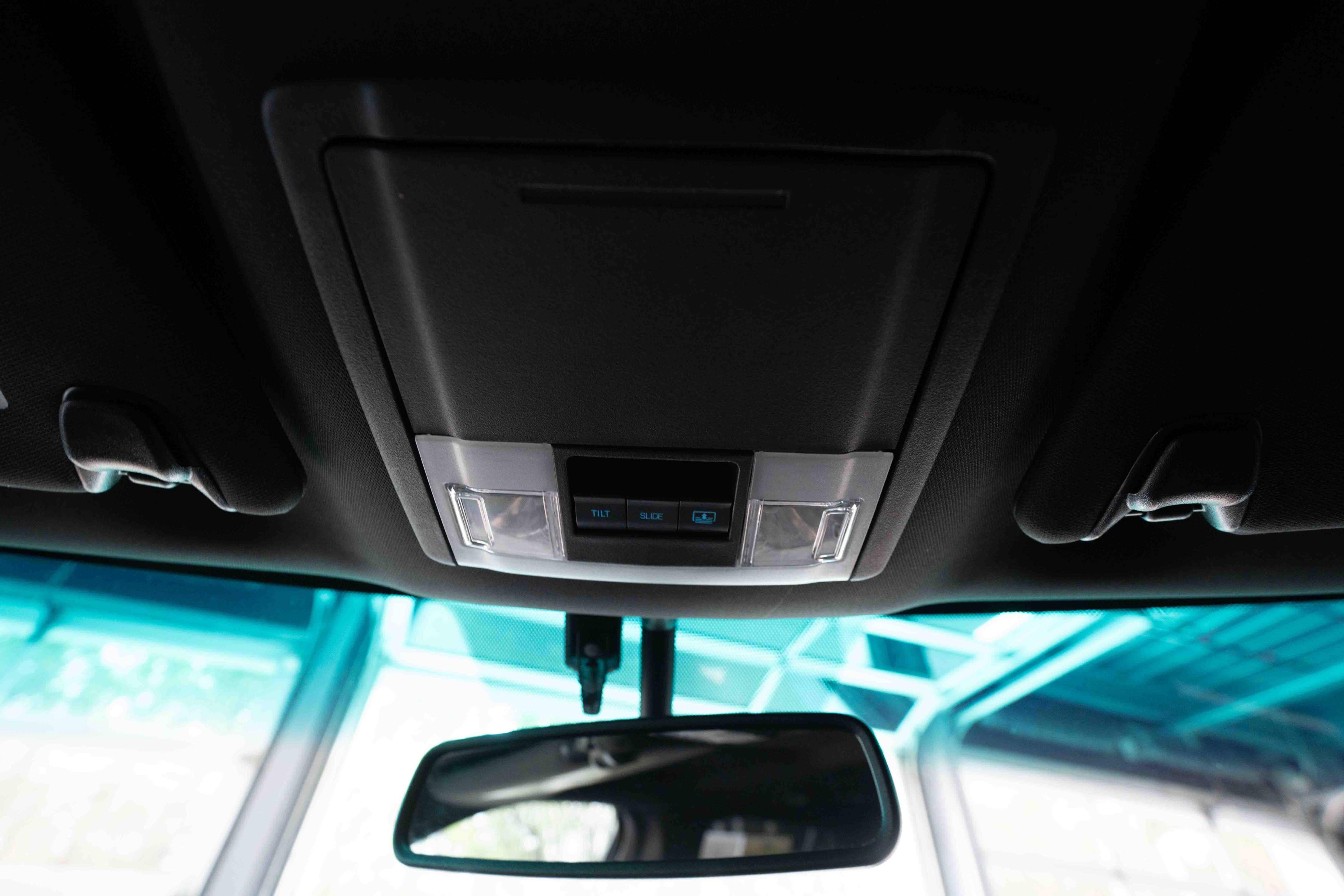 Used 2013 Ford Explorer XLT image 18