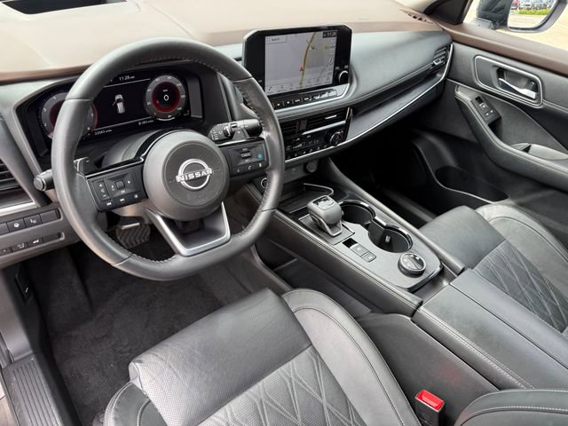 Used 2023 Nissan Rogue Platinum w/ Platinum Premium Package image 9