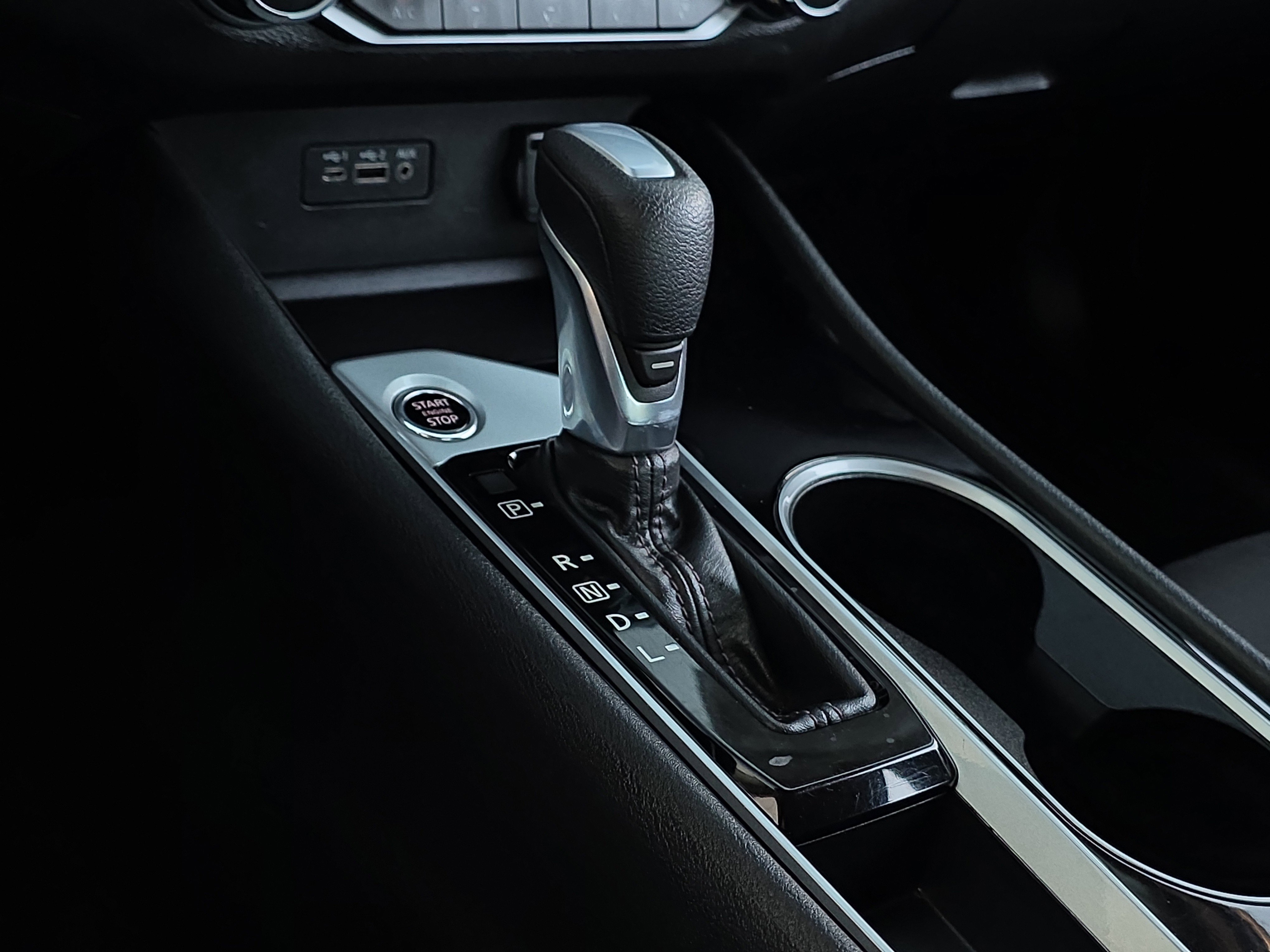 Used 2024 Nissan Altima 2.5 SV image 21