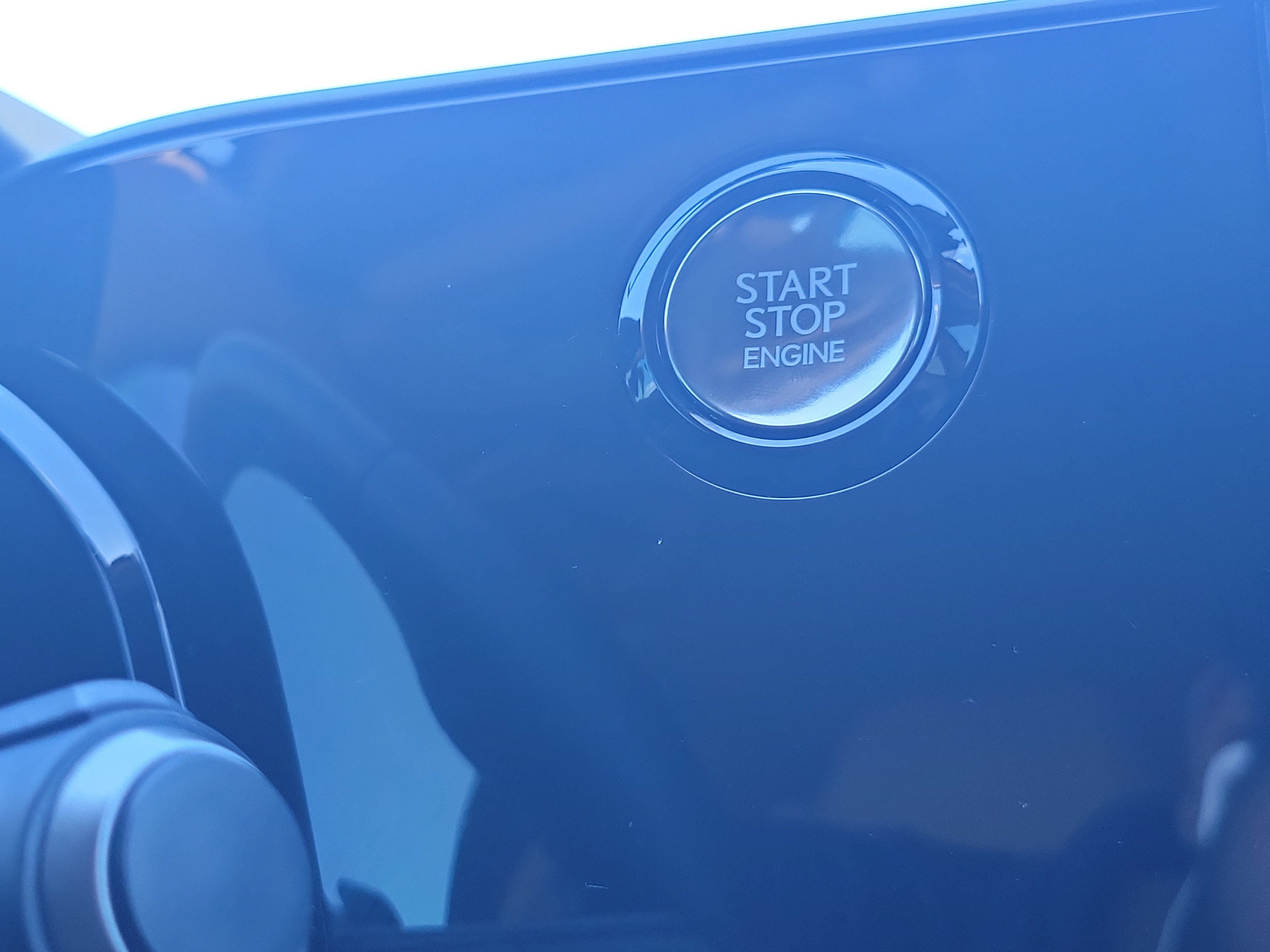 Used 2025 Lexus NX 250 FWD w/ Accessory Package (Z2) image 28
