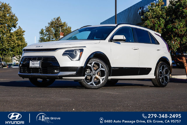 Used 2023 Kia Niro EX Touring
