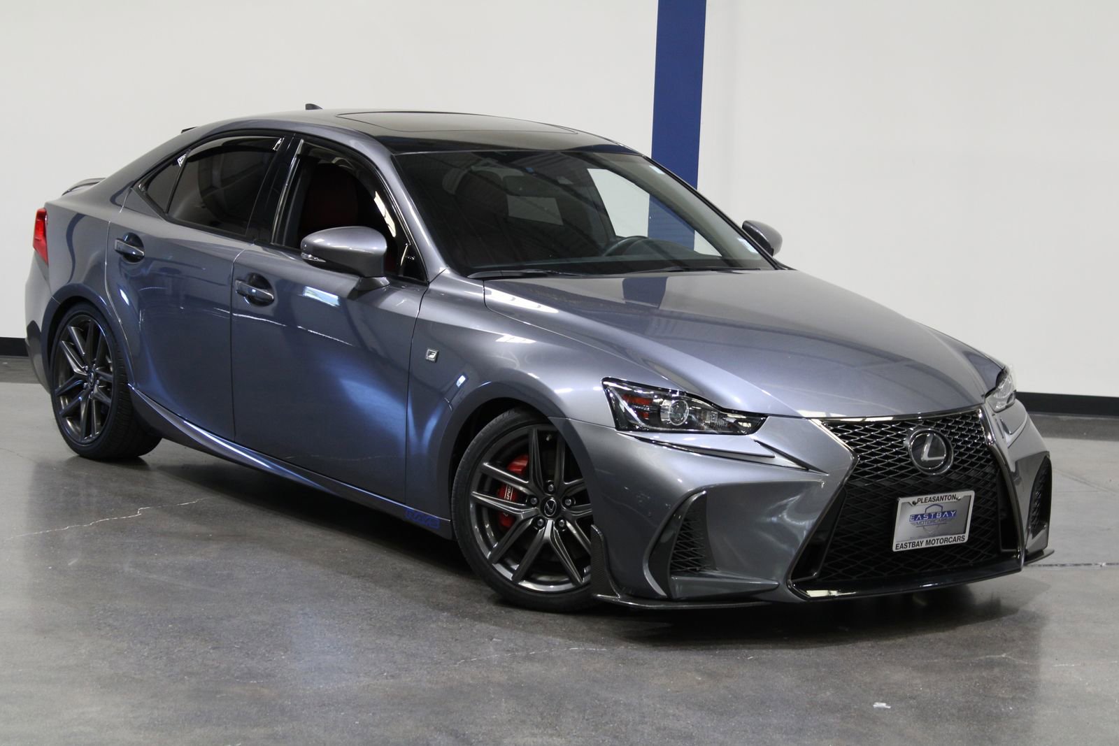 Used 2018 Lexus IS 300 F Sport image 2