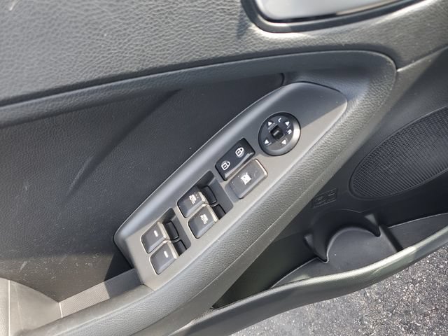 Used 2017 Kia Forte LX FWD image 20