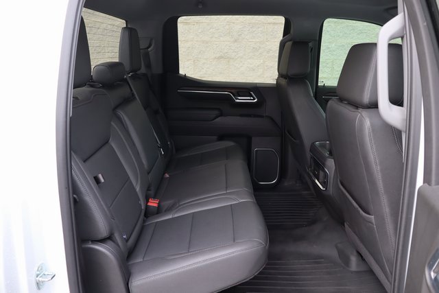 Used 2023 GMC Sierra 1500 SLT w/ SLT Premium Package image 34