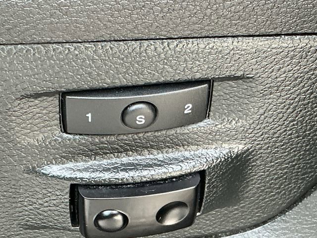 Used 2018 RAM 1500 Laramie w/ Convenience Group AWD/4WD image 44