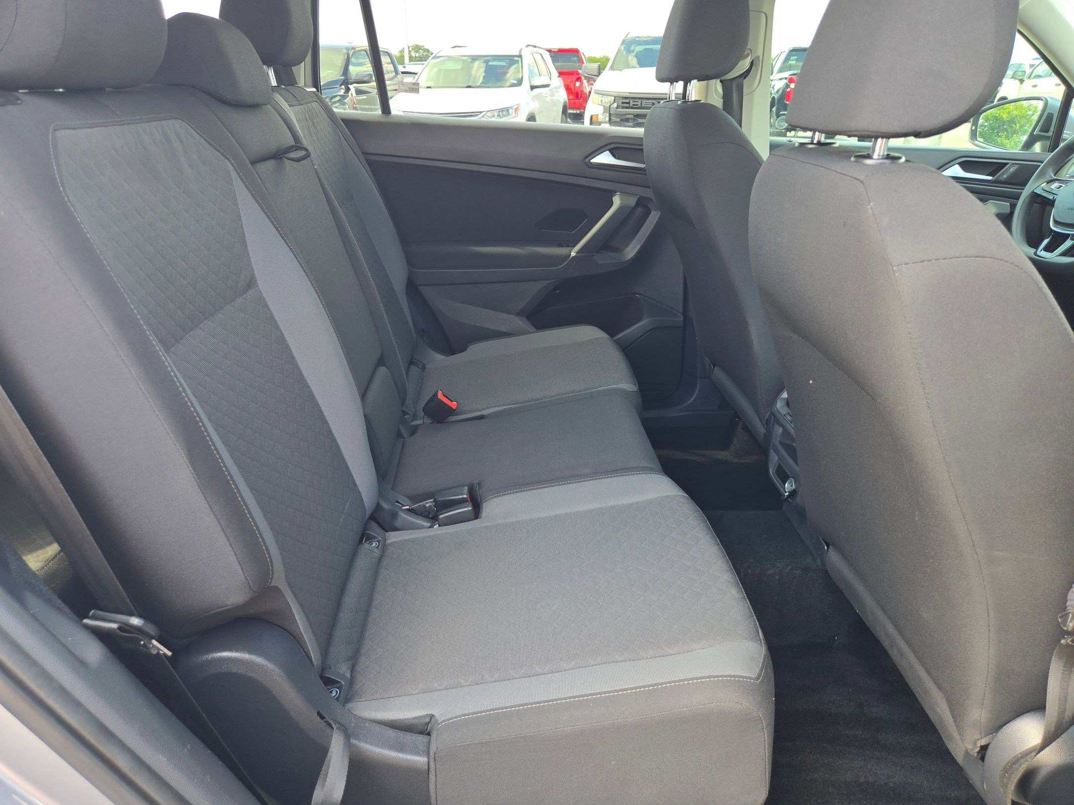 Used 2020 Volkswagen Tiguan S FWD image 22
