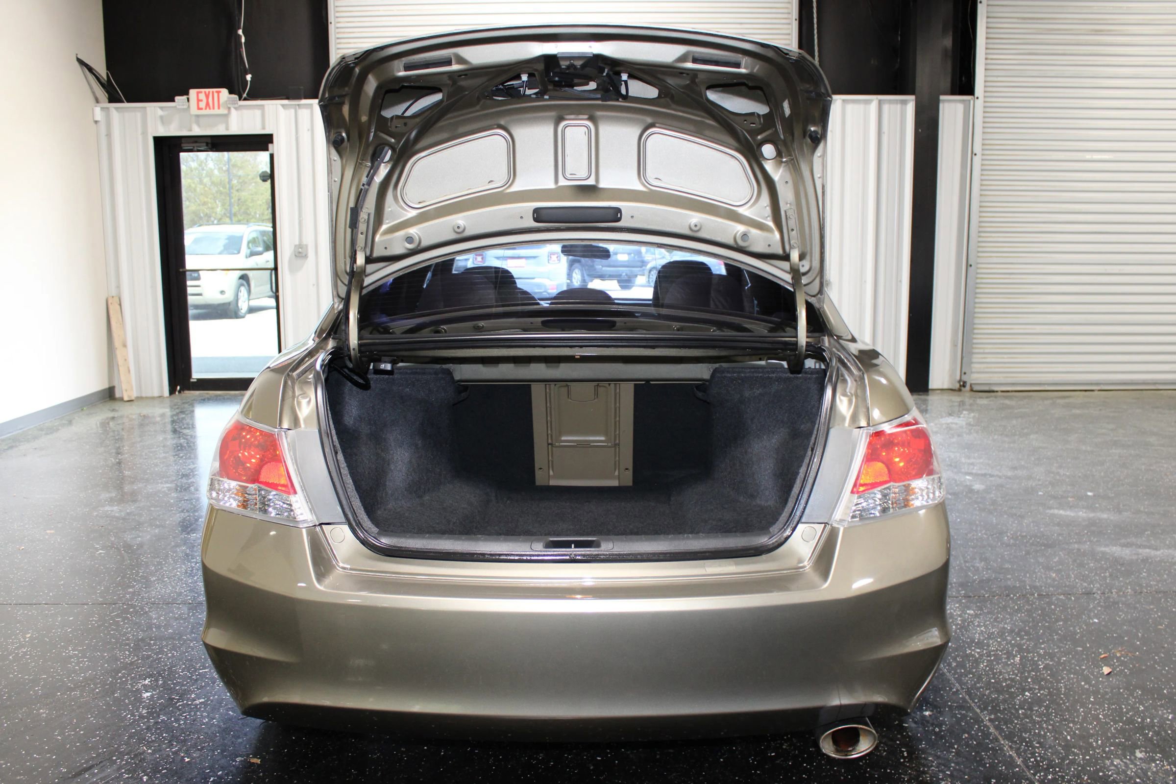 Used 2009 Honda Accord LX-P image 24