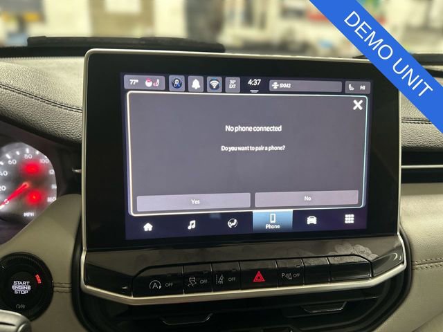 New 2026 Jeep Compass Limited image 18