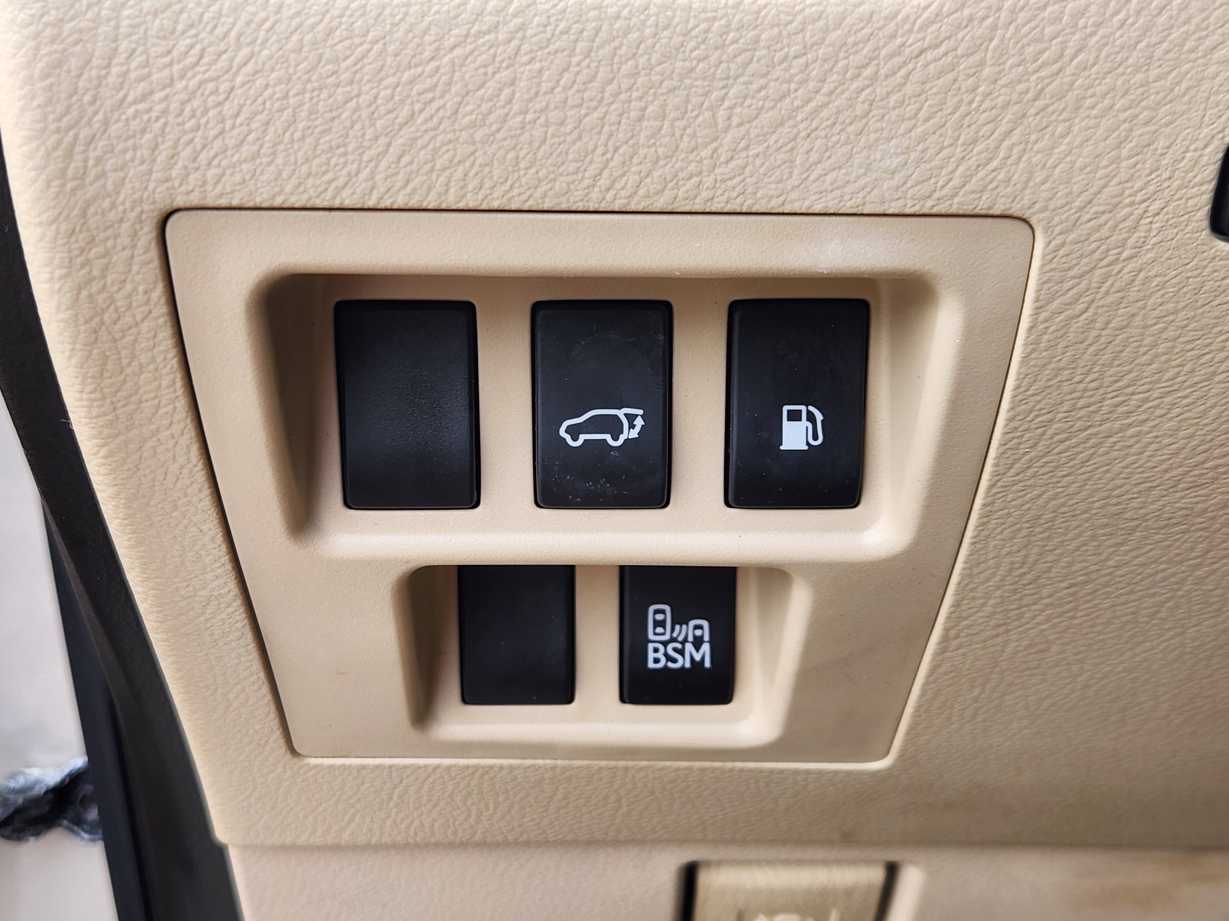 Used 2013 Lexus RX 350 AWD w/ Navigation Pkg image 27