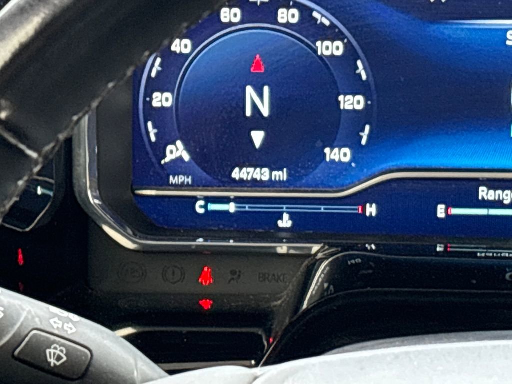 Used 2024 Chevrolet Silverado 3500 LTZ w/ LTZ Convenience Package image 21