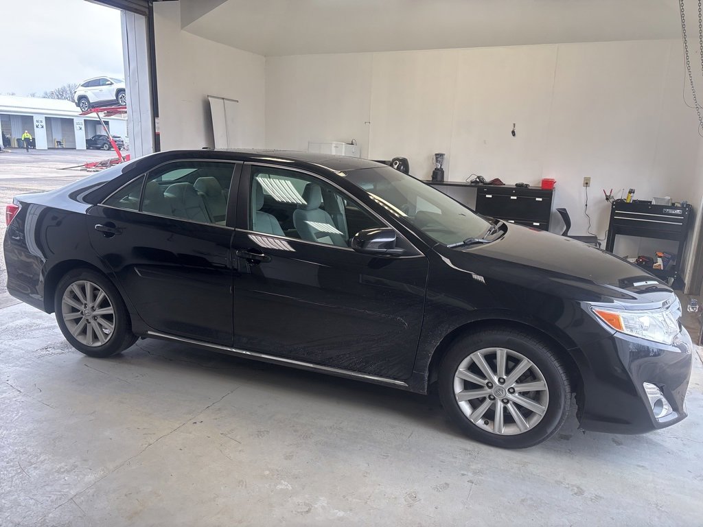 Used 2014 Toyota Camry LE