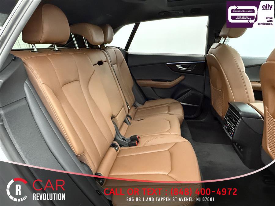Used 2023 Audi Q8 Premium Plus AWD/4WD image 41