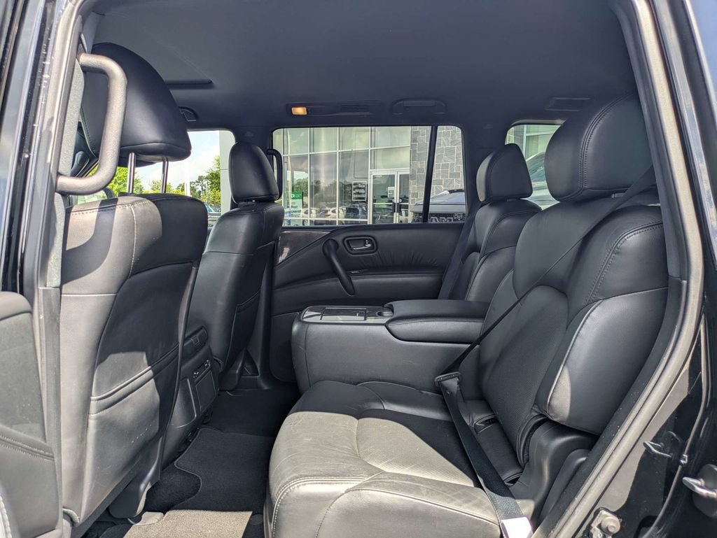 Used 2023 Nissan Armada SL w/ Midnight Edition Package AWD/4WD image 14
