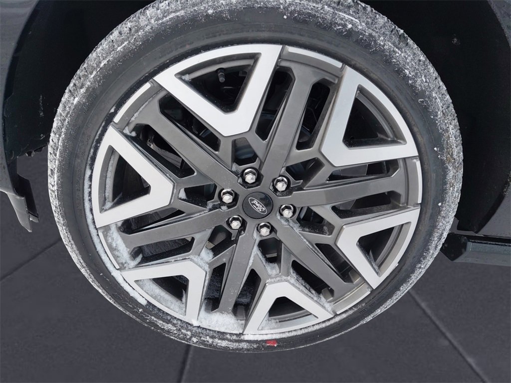 New 2026 Ford Expedition Platinum w/ Platinum Ultimate Package image 14