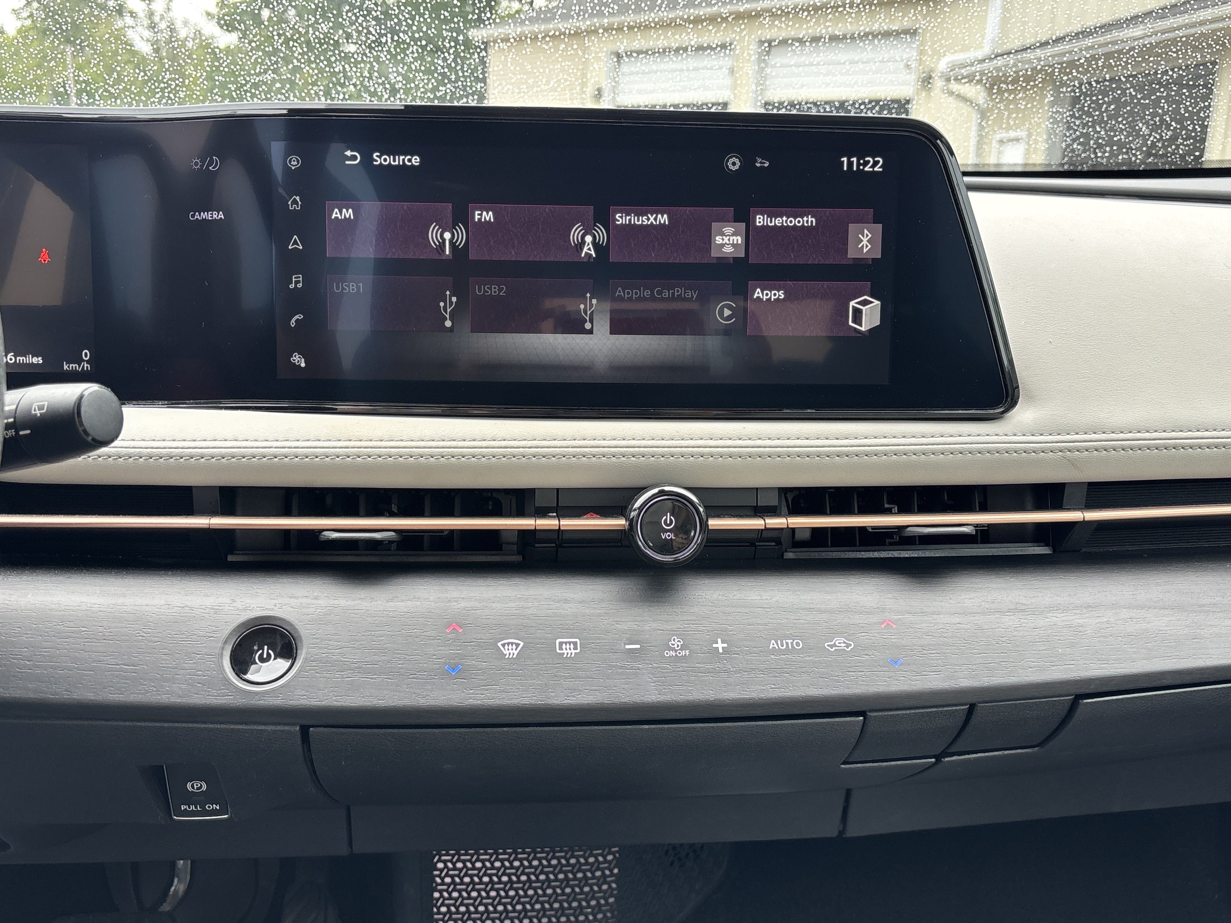 Used 2023 Nissan Ariya FWD image 21
