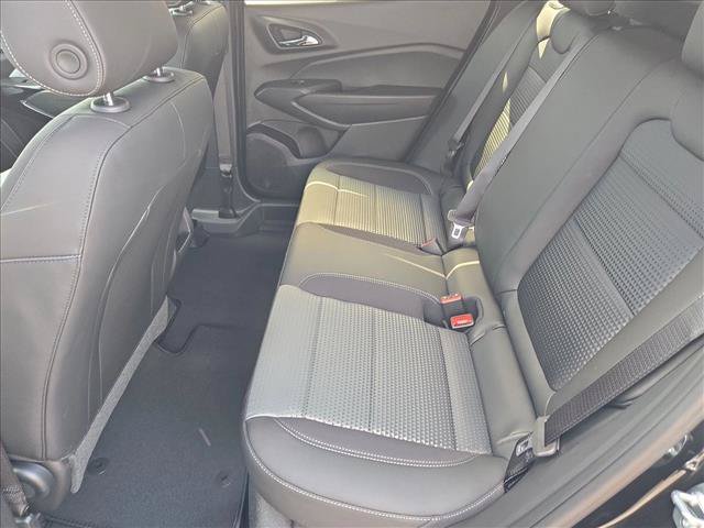 New 2026 Chevrolet Trax LT w/ LT Convenience Package FWD image 11