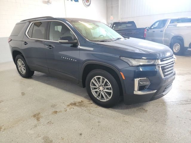 Used 2023 Chevrolet Traverse LT w/ LPO, Floor Liner Package image 6