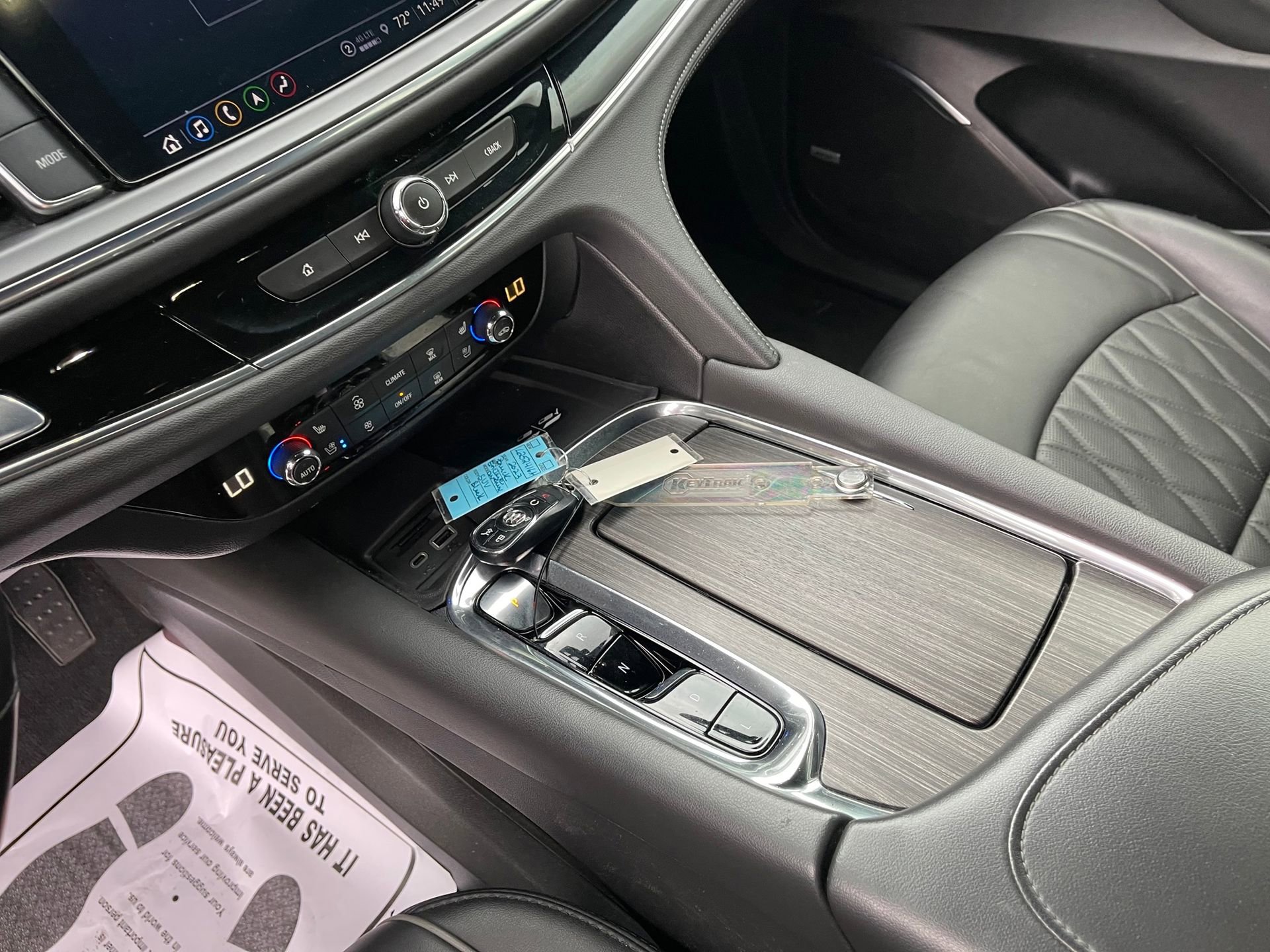 Used 2023 Buick Enclave Avenir w/ Avenir Technology Package image 18