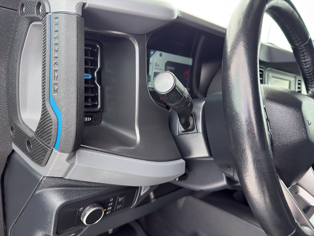 Used 2022 Ford Bronco Black Diamond w/ Sasquatch Package image 12