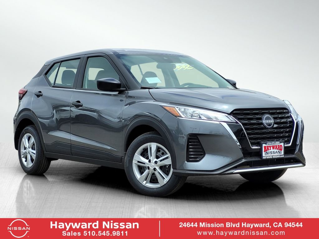 New 2025 Nissan Kicks Play S FWD image 1