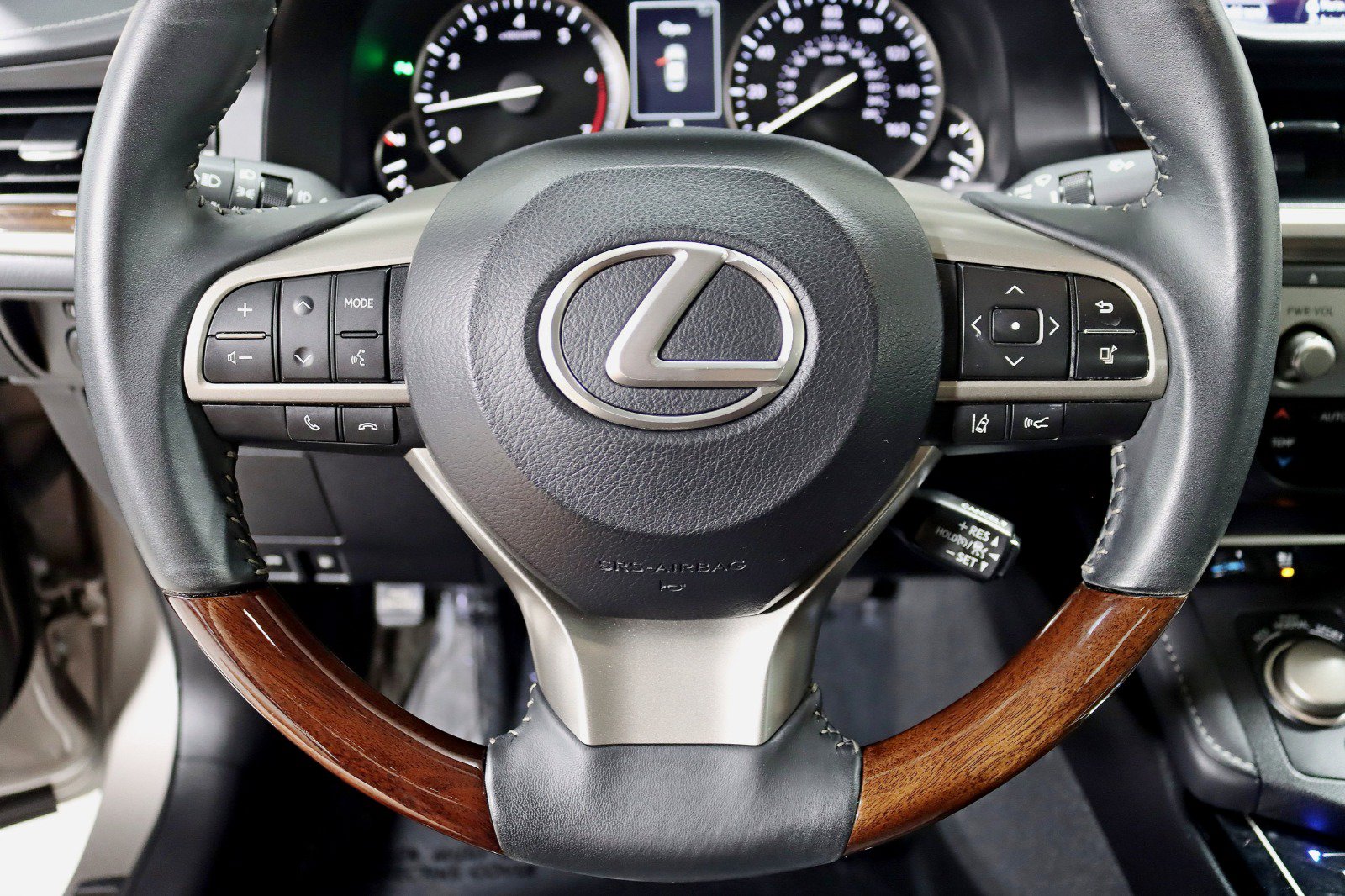 Used 2017 Lexus ES 350 w/ Premium Package FWD image 16