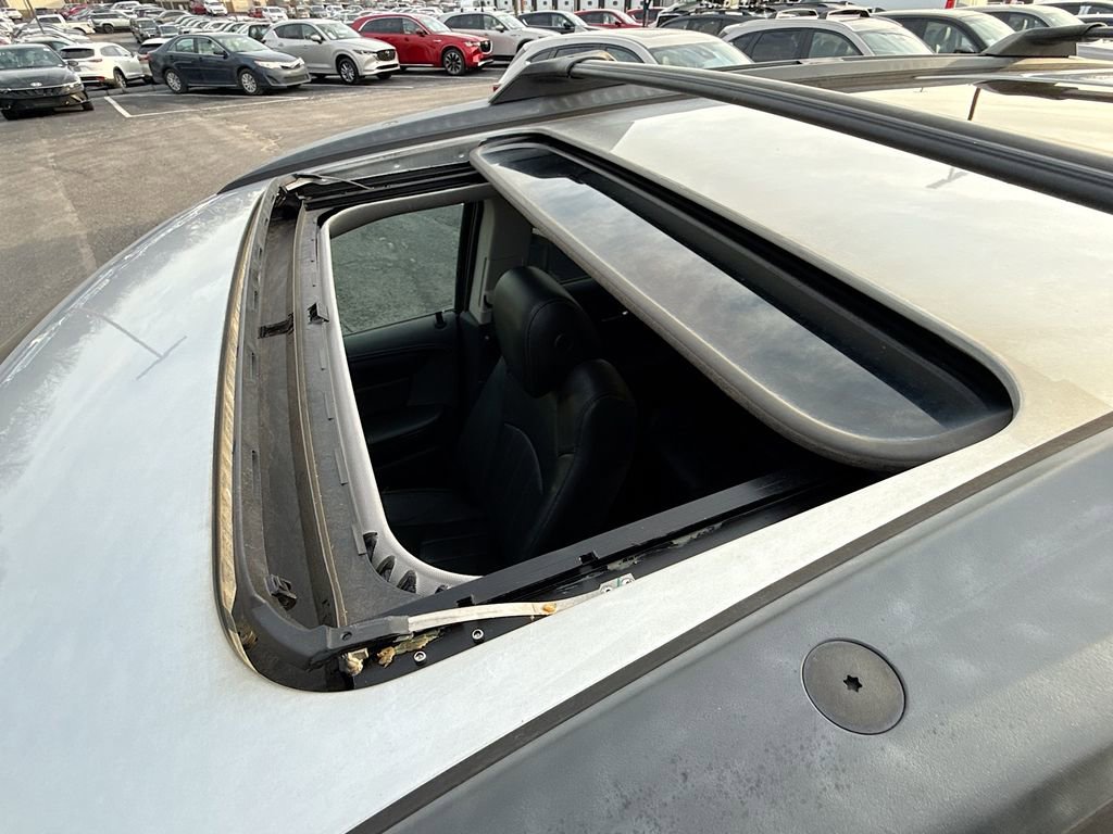 Used 2015 Chevrolet Traverse LTZ image 24