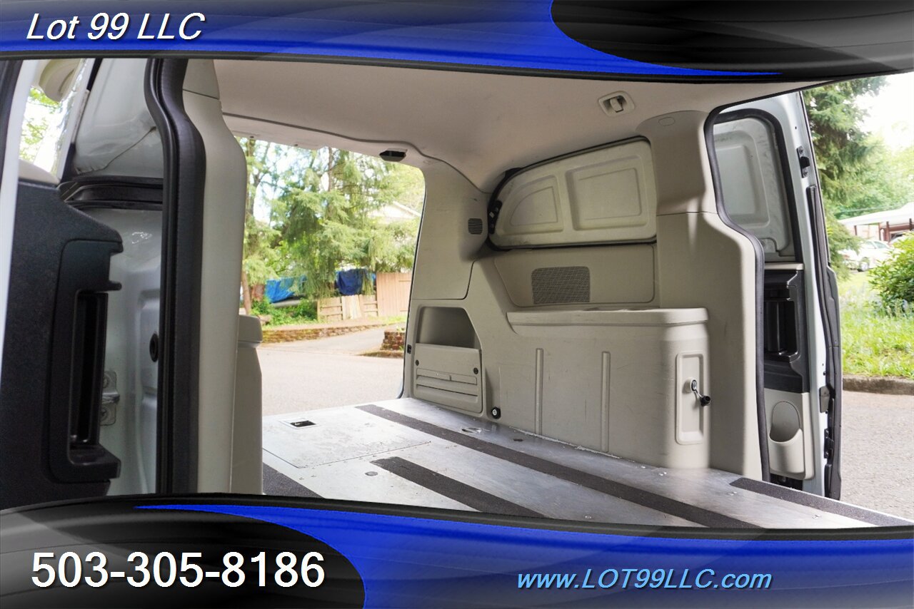 Used 2014 RAM C/V Tradesman w/ UConnect Hands-Free Group FWD image 4