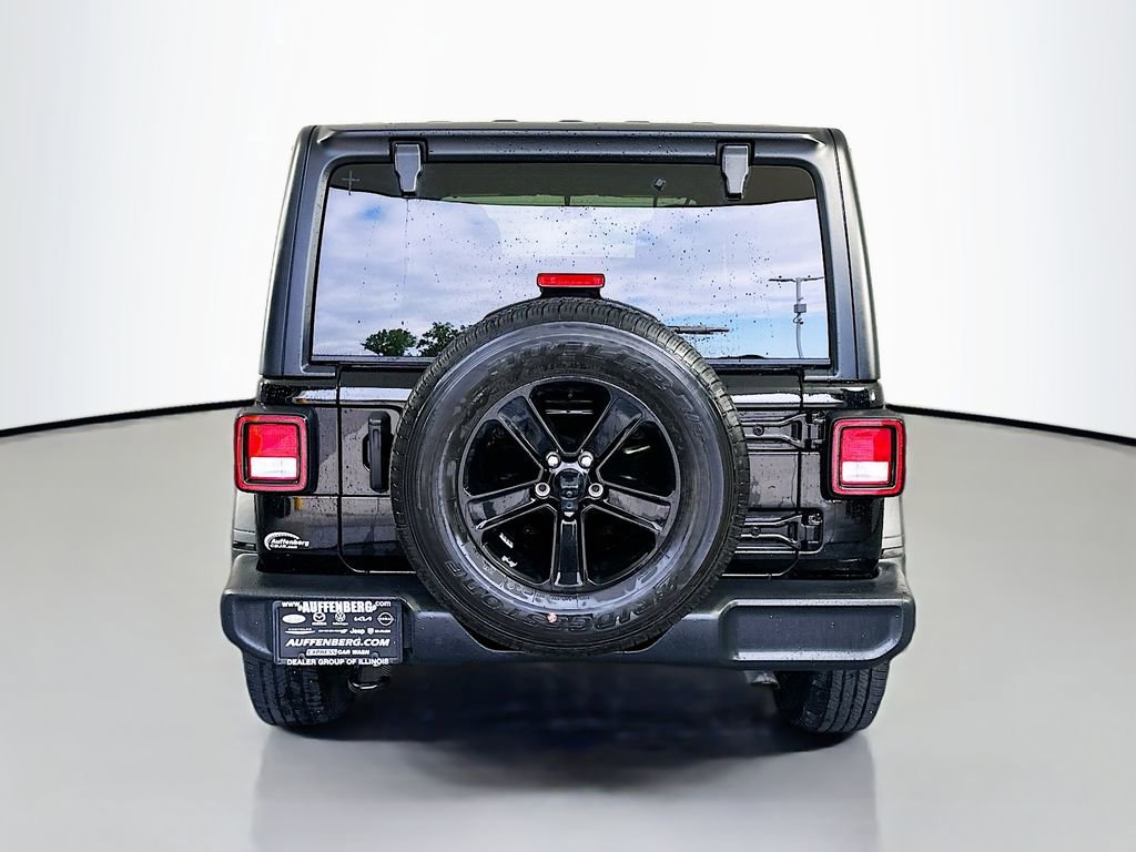 Used 2023 Jeep Wrangler Unlimited Sport AWD/4WD image 6