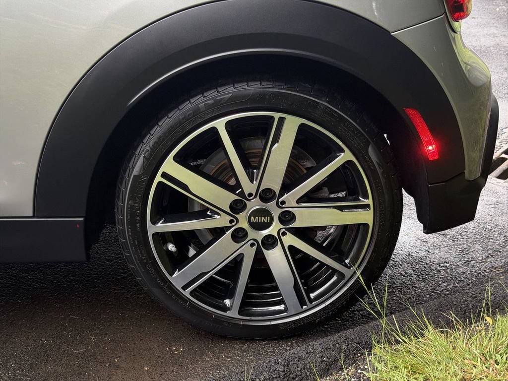 Used 2024 MINI Cooper S FWD image 11