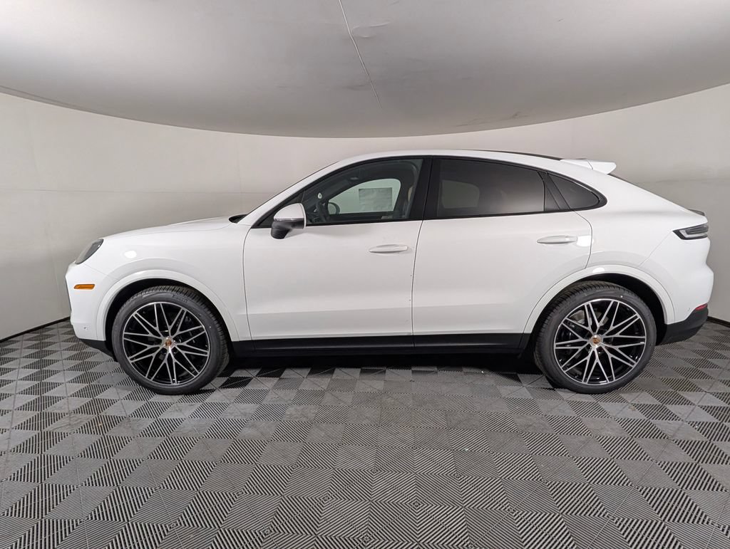 New 2026 Porsche Cayenne Coupe AWD/4WD image 2