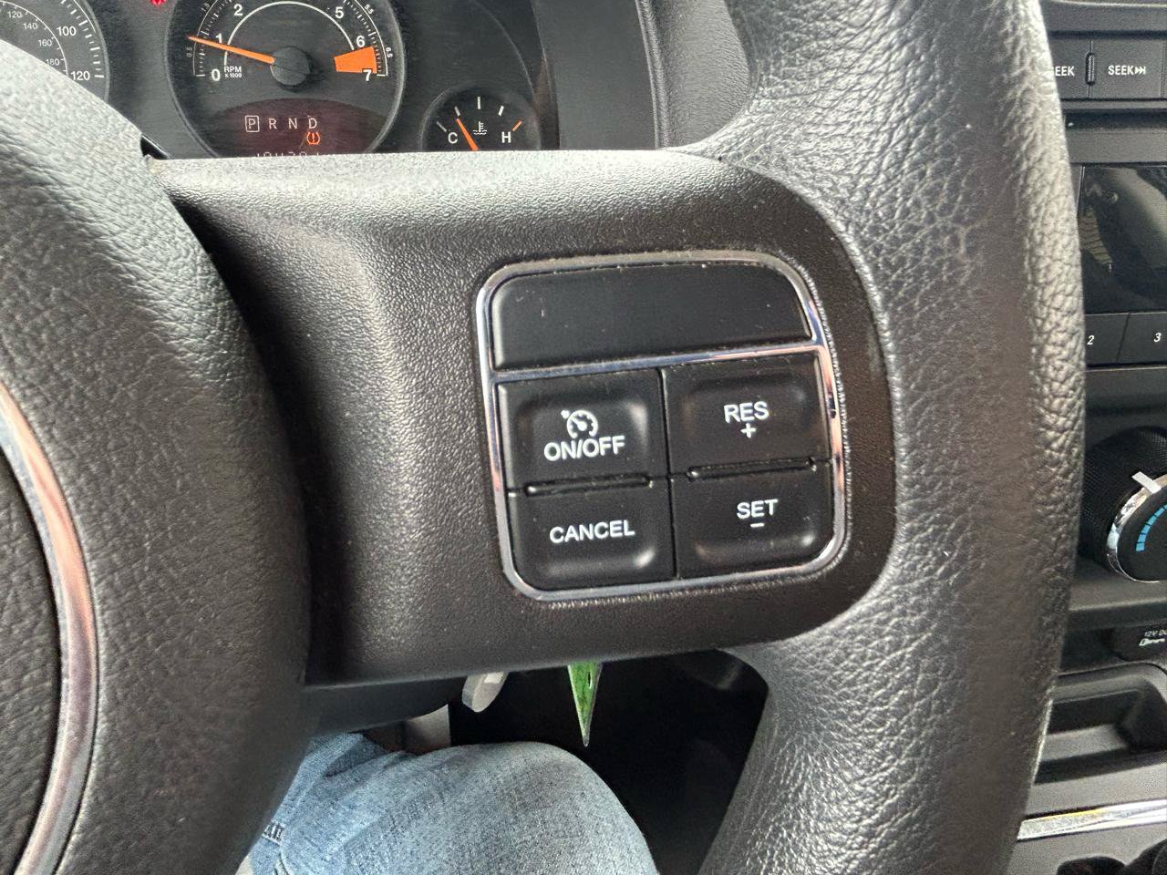 Used 2015 Jeep Patriot Sport w/ Power Value Group FWD image 19