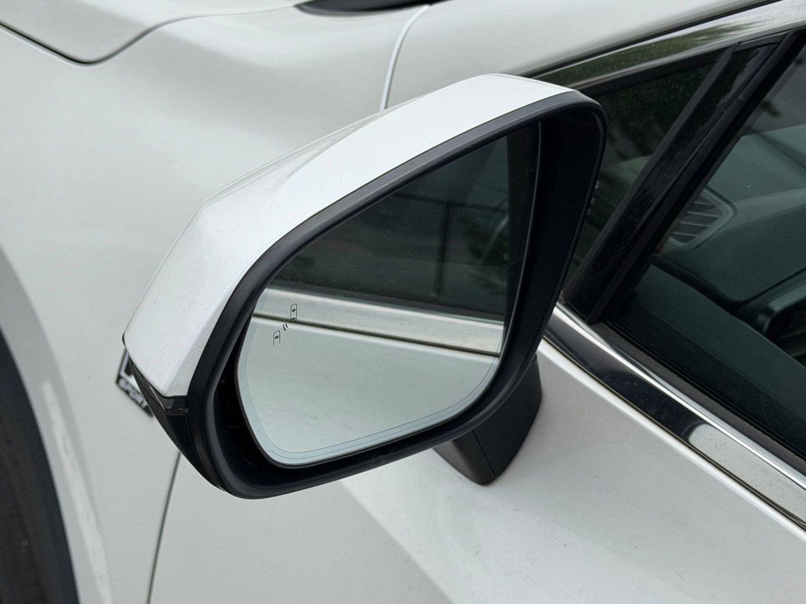 Used 2022 Lexus NX 350 AWD image 9