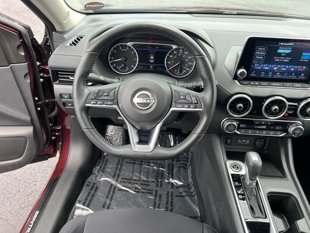 Used 2025 Nissan Sentra SV w/ All-Weather Package FWD image 13