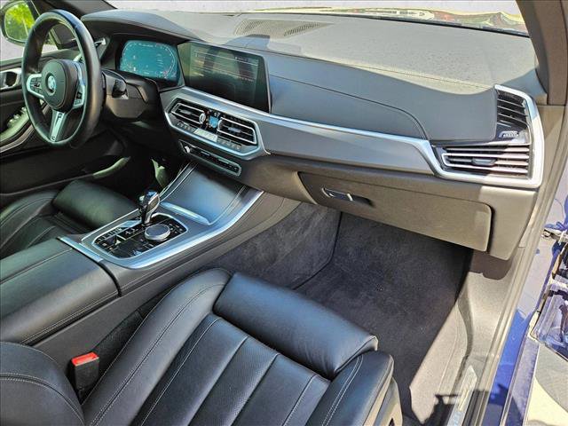 Used 2020 BMW X5 M50i w/ Premium Package AWD/4WD image 21