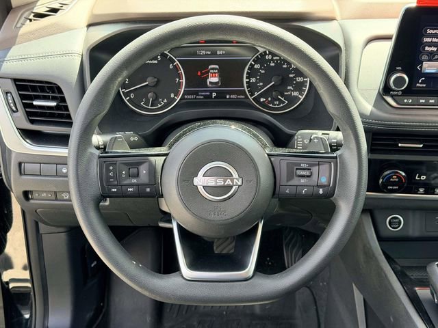 Used 2023 Nissan Rogue SV image 18