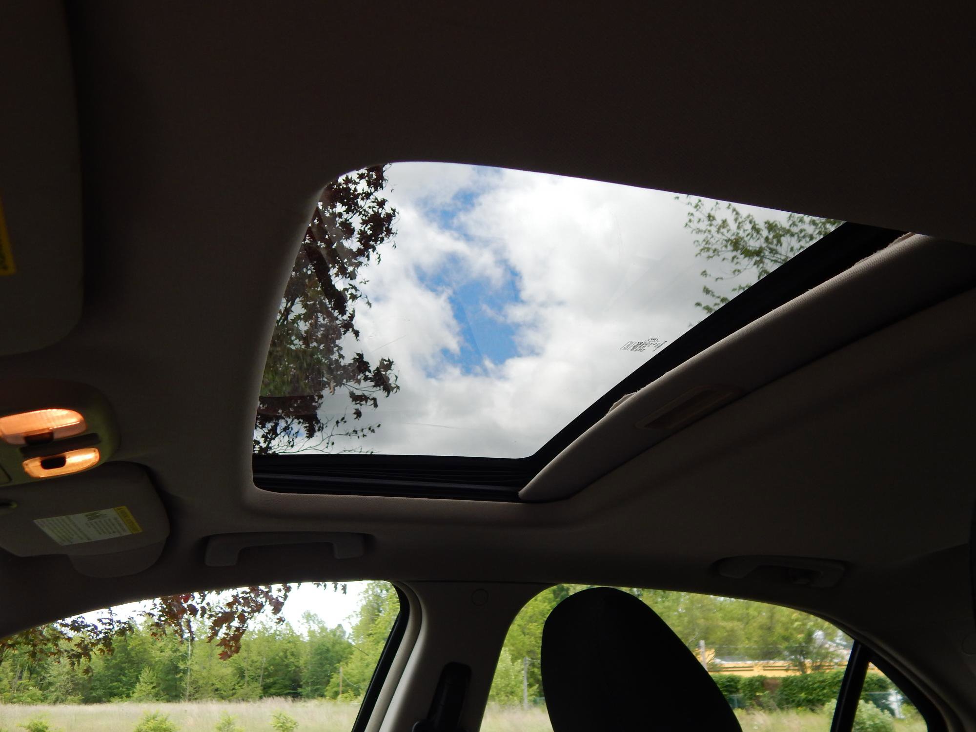 Used 2010 Mercury Milan image 13