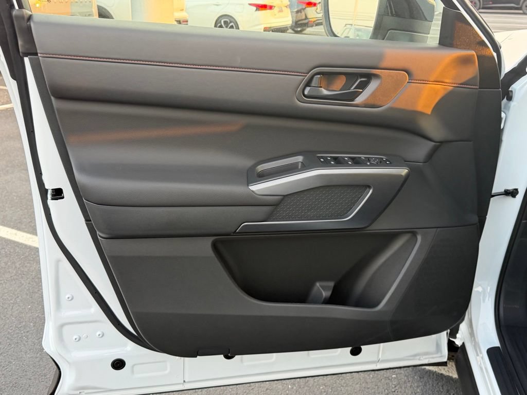 New 2026 Nissan Pathfinder Rock Creek AWD/4WD image 12