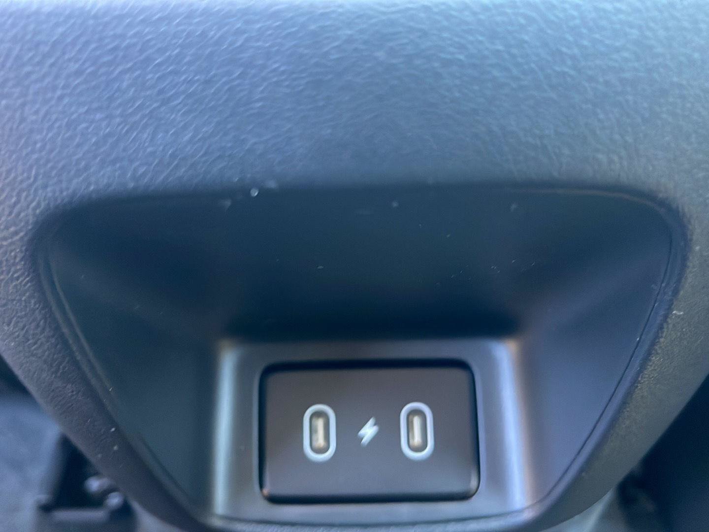 Used 2026 Hyundai Elantra SE FWD image 17