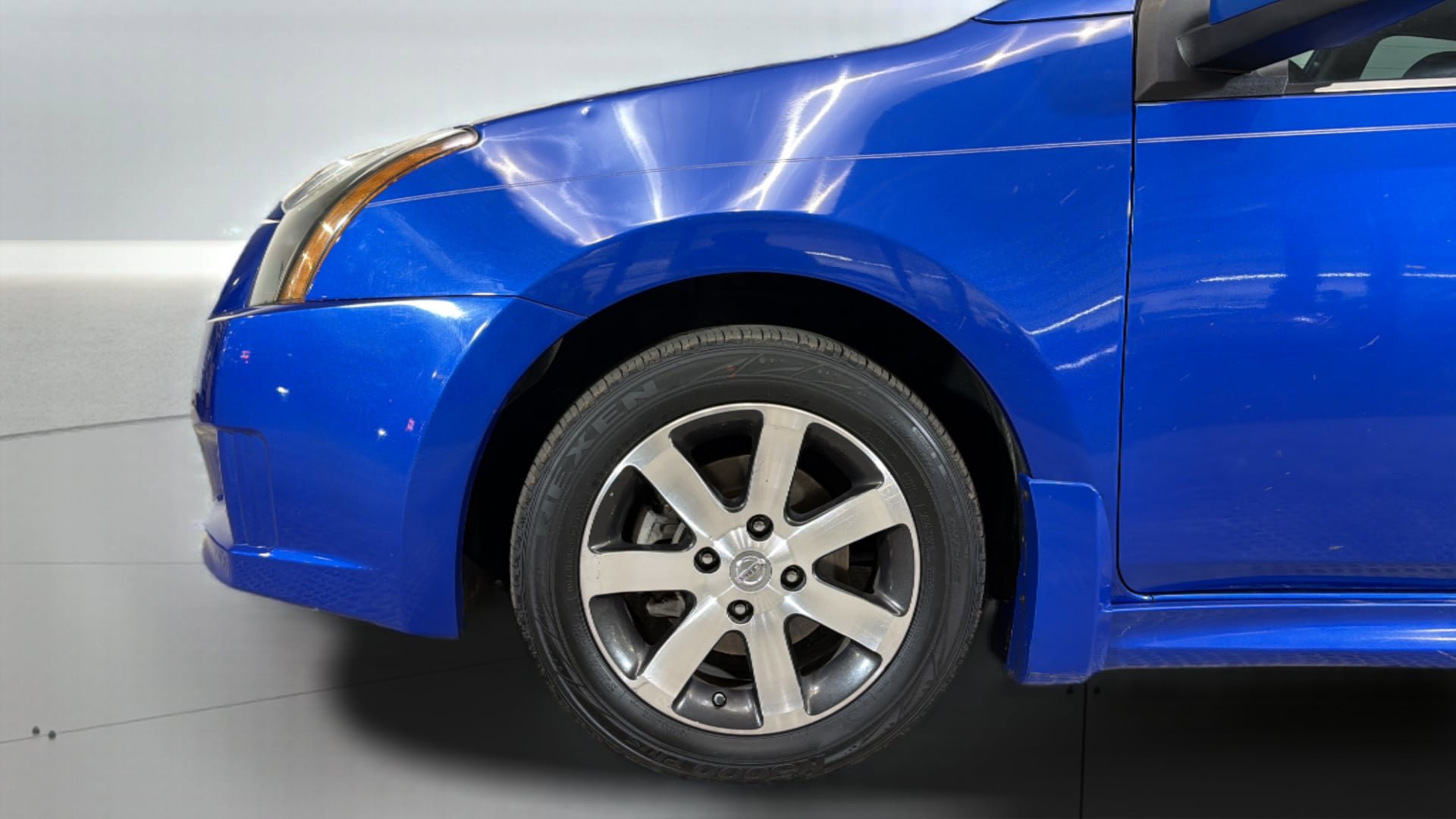Used 2012 Nissan Sentra 2.0 SR w/ Special Edition Pkg FWD image 36
